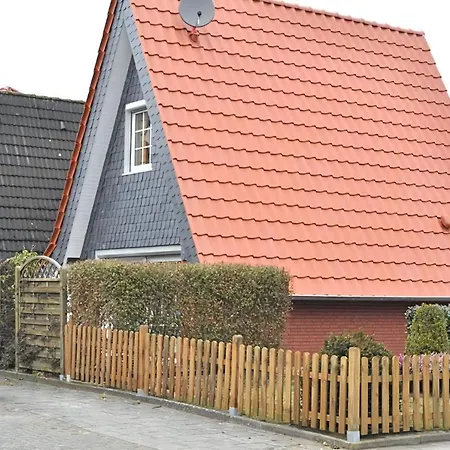 Holiday home Sonniges Hinter Dem Deich *